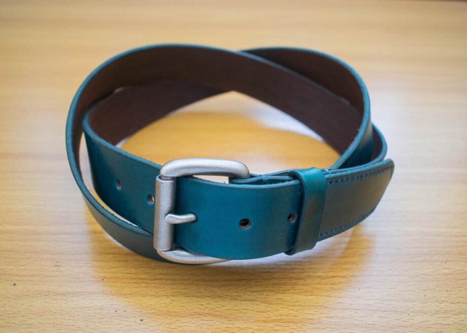 Stained Belt with Roller Buckle